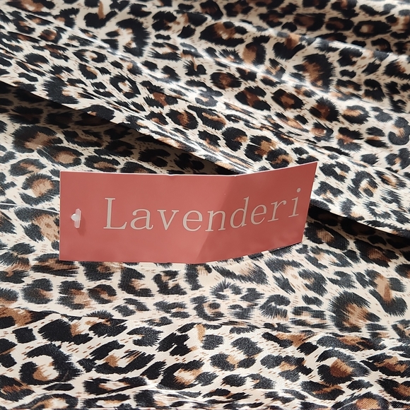 Vintage plus size Lavender animal print Satin like maxi robe size xxl - Picture 5 of 7